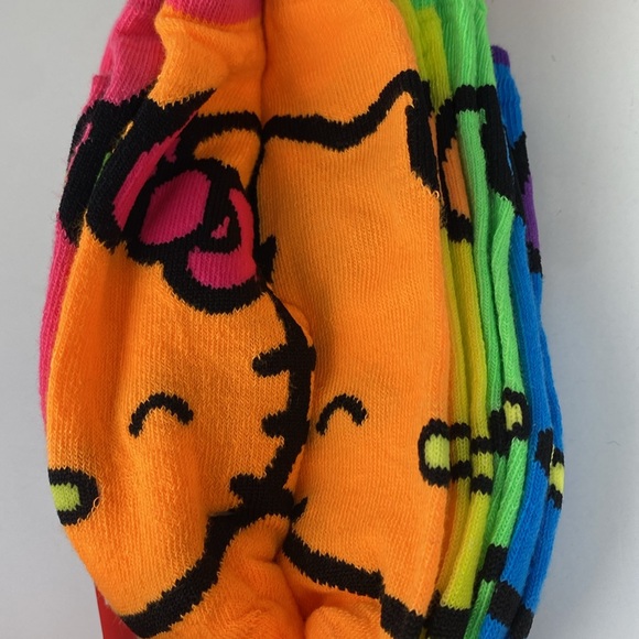 Hello Kitty no show socks set of 5 NEW Cute neon colors with Hello Kitty faces - Picture 7 of 14